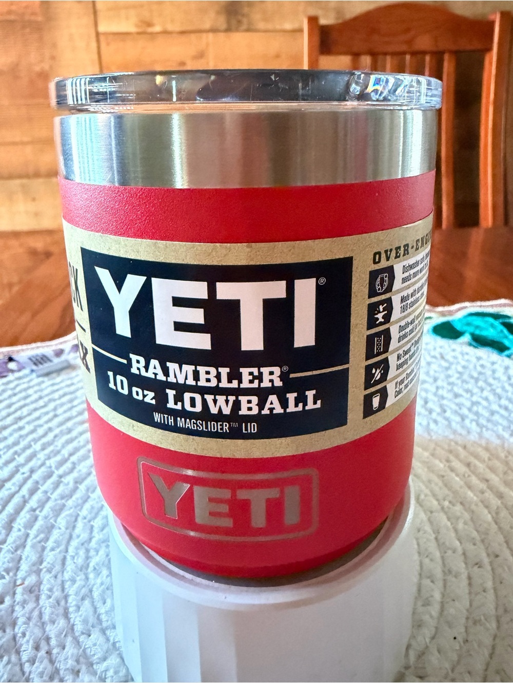10 oz. Yeti Red Rambler Lid with YETI Embossing